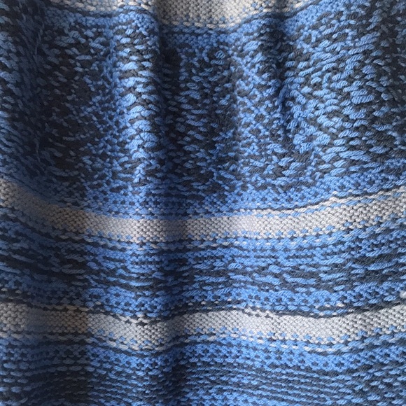 Hand knit Thunderbird yolk sweater - Picture 8 of 8